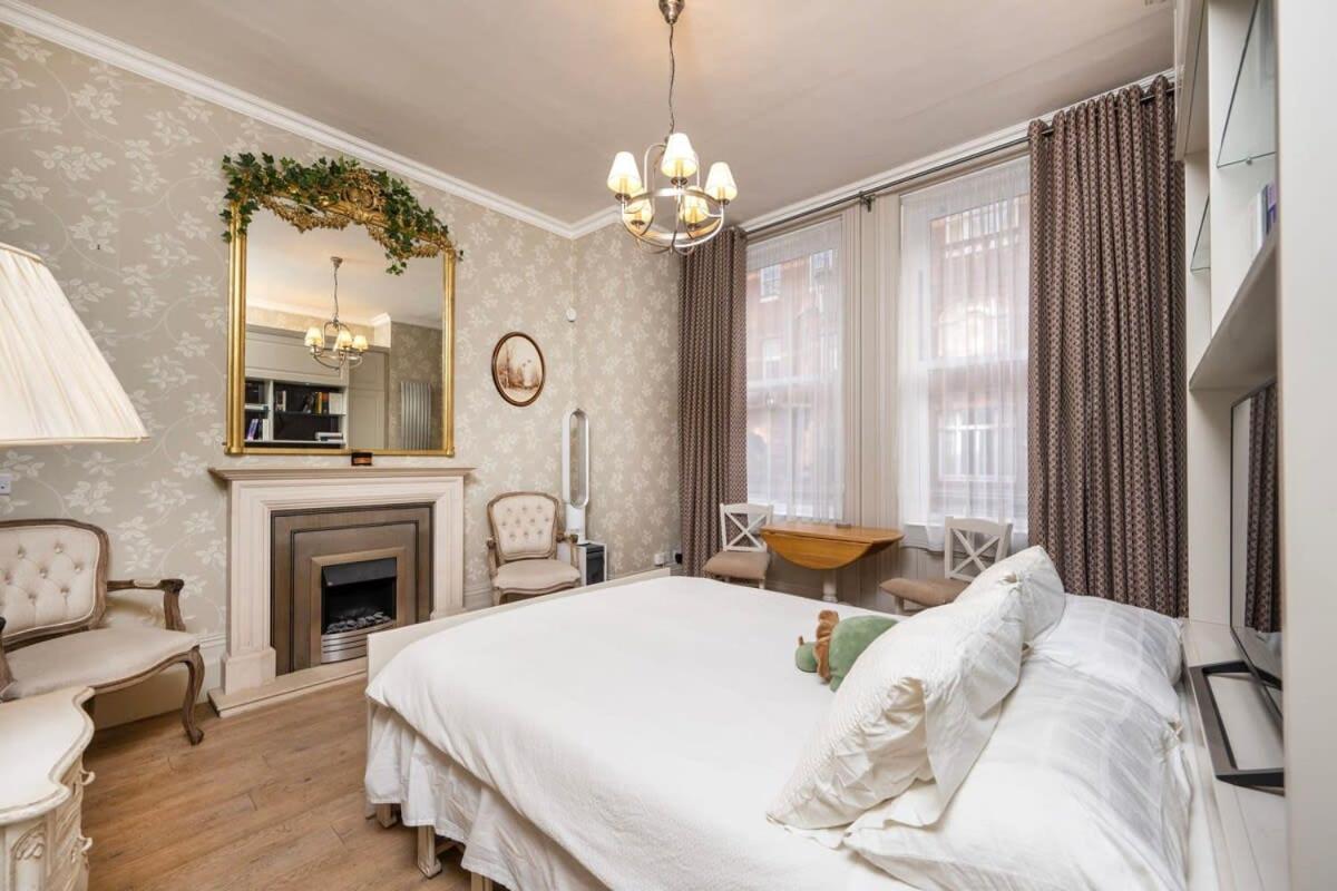 Charming Chelsea Studio Your Cozy Urban Retreat لندن المظهر الخارجي الصورة